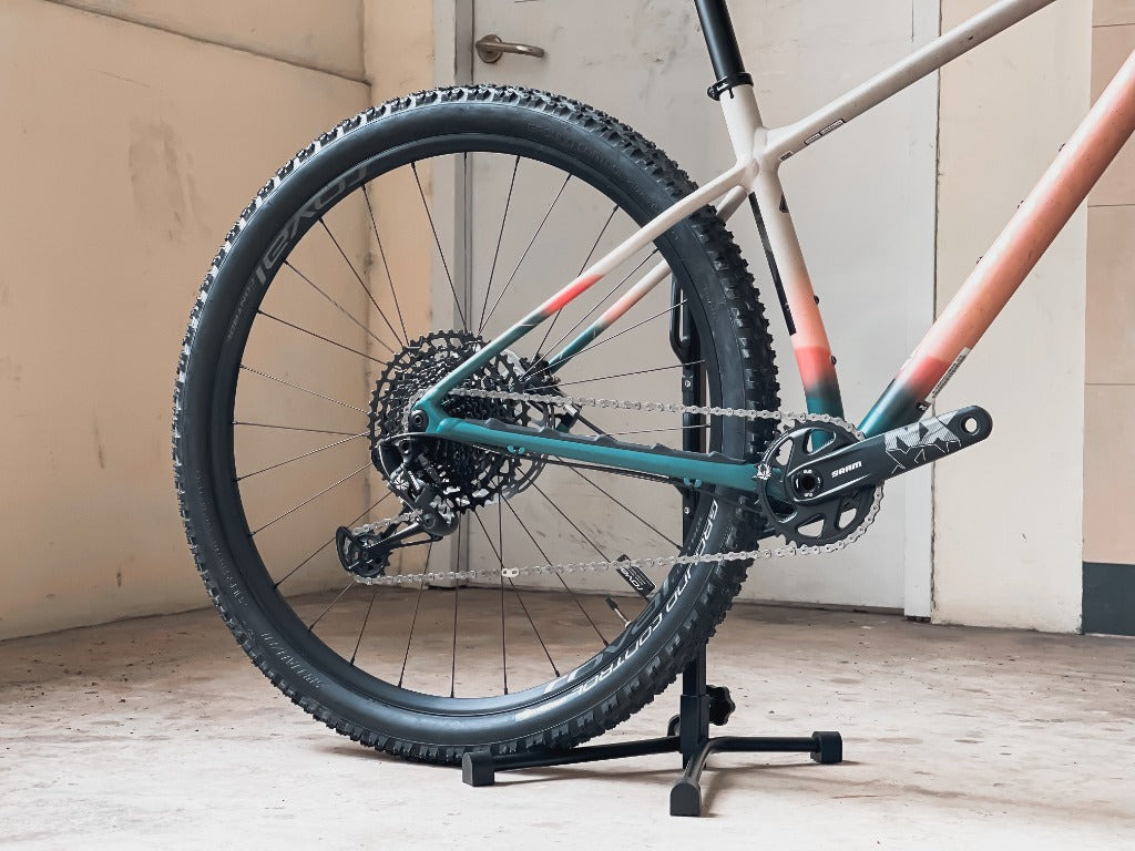 Specialized chisel m deals